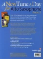 A New Tune A Day for Alto Saxophone: Book 2 (+ płyta CD) - szkoła gry na saksofonie altowym - Daniel Scott