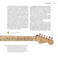 Tom Wheeler: The Stratocaster Chronicles - Celebrating 50 years of Fender Strat (+ płyta CD) - album o gitarach Fender