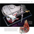 Tom Wheeler: The Stratocaster Chronicles - Celebrating 50 years of Fender Strat (+ płyta CD) - album o gitarach Fender