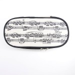 Piórnik materiałowy owalny kremowy w nuty 21x10x6cm kosmetyczka