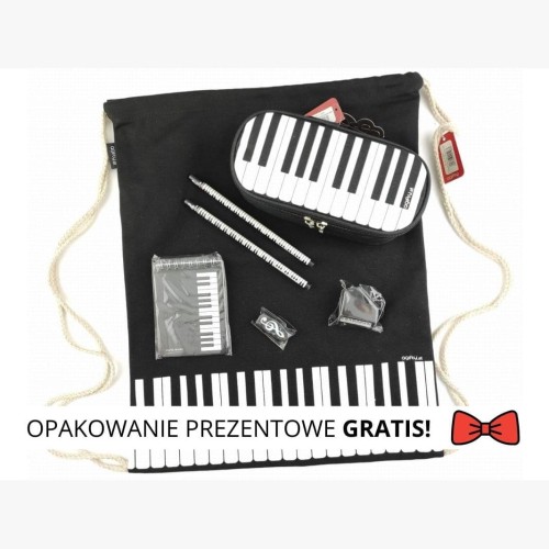 Prezent dla pianisty: plecak z piórnikiem i notes z ołówkami